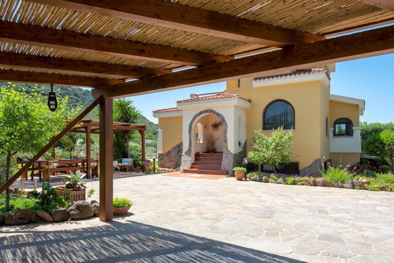 Villa Saige , Piscina Ad Uso Esclusivo, Con Idromassaggio Alghero Exterior photo