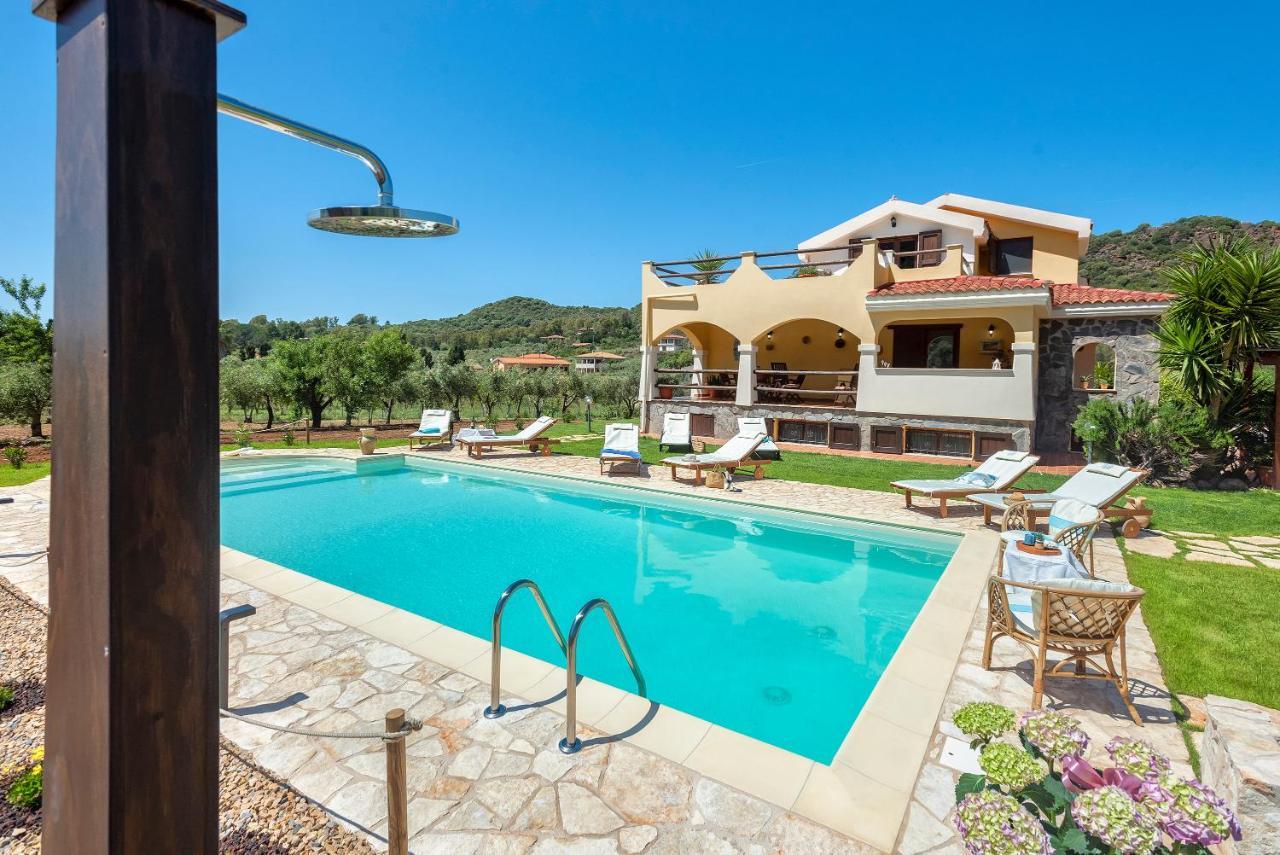 Villa Saige , Piscina Ad Uso Esclusivo, Con Idromassaggio Alghero Exterior photo