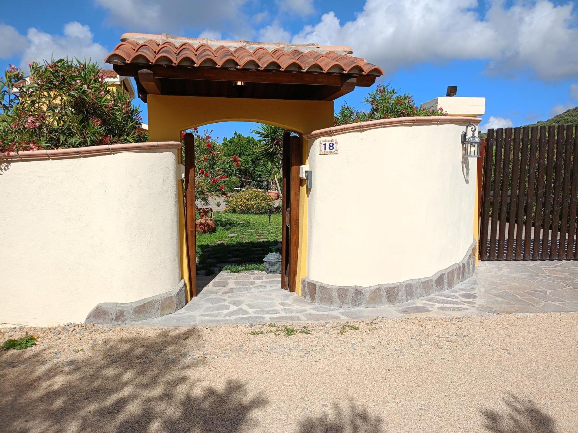 Villa Saige , Piscina Ad Uso Esclusivo, Con Idromassaggio Alghero Exterior photo