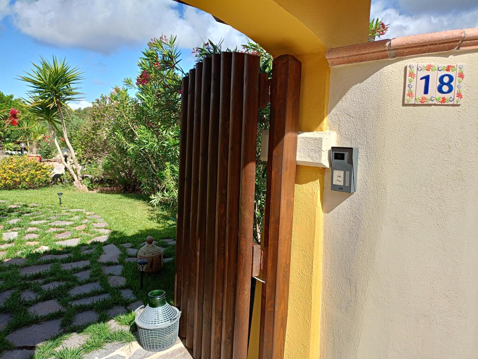 Villa Saige , Piscina Ad Uso Esclusivo, Con Idromassaggio Alghero Exterior photo